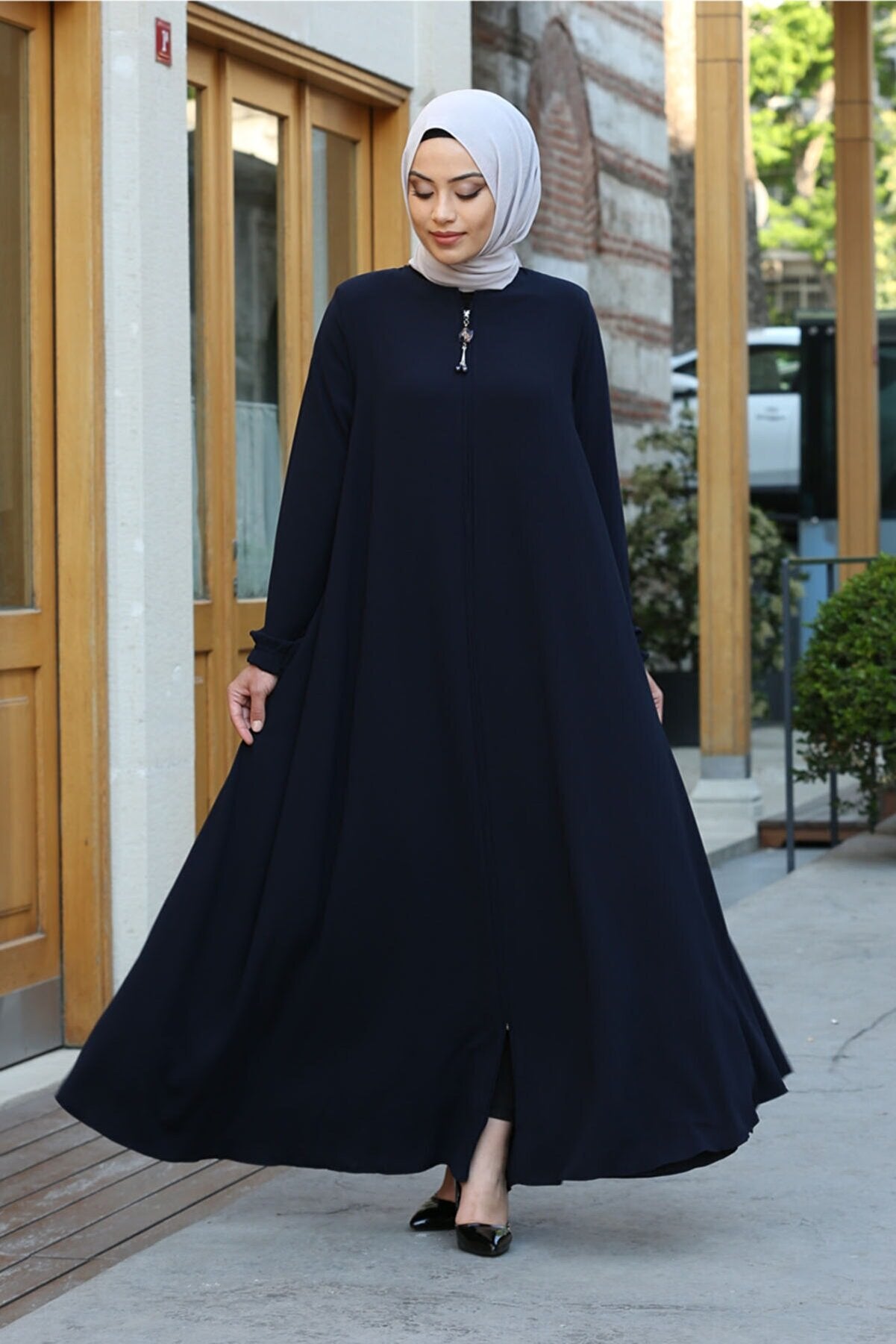 Legra Orma's Mevlana navy Abaya