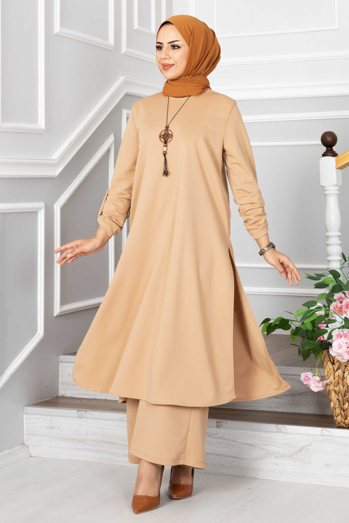 Simple Lycra Orma Beige 3 Pieces Suit